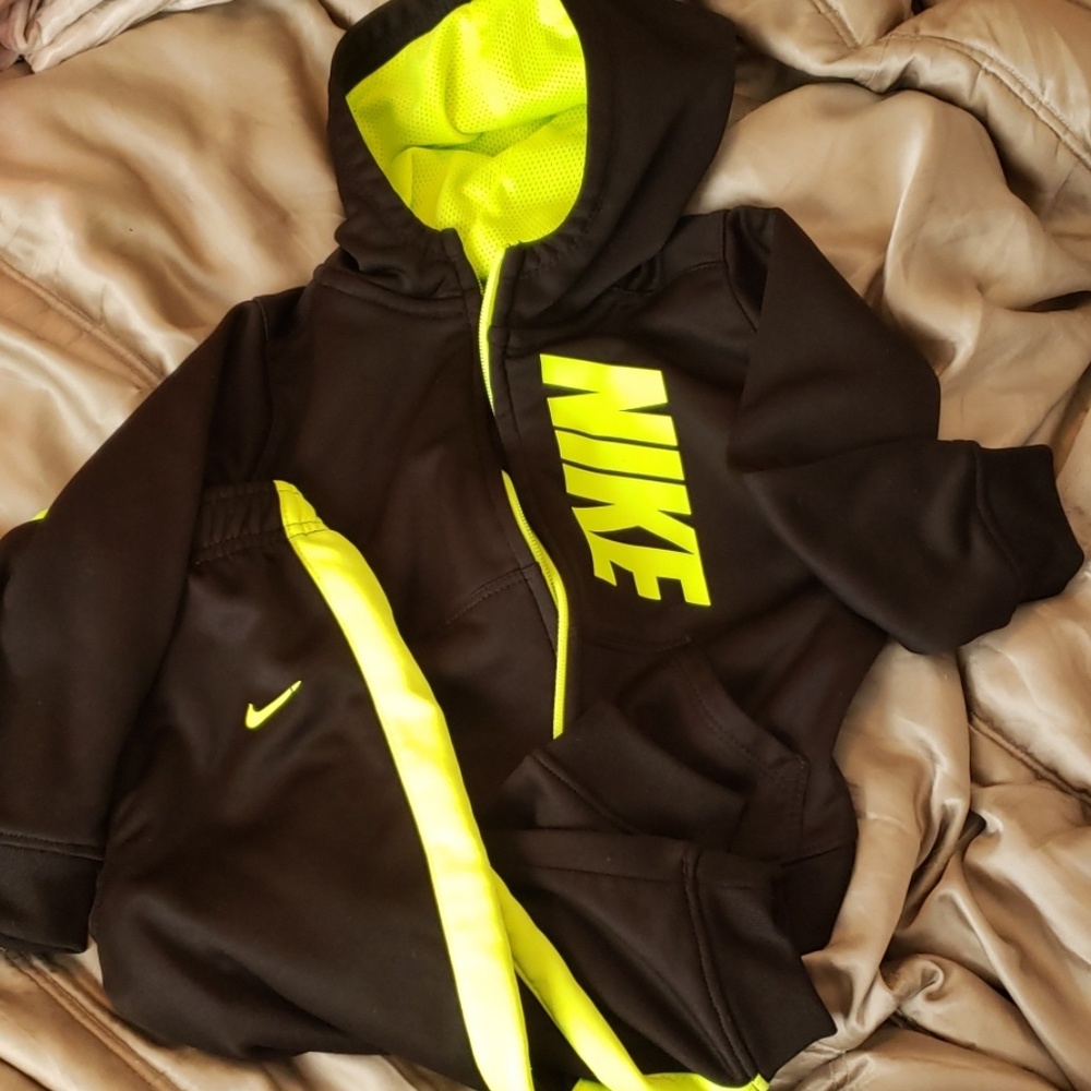 Nike Tracksuit in size 24m Black & Neon Yellow